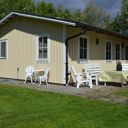 Nyrenoverat Gardshus Pa Havstomt Med Hoeg Standard Örnsköldsvik Zewnętrze zdjęcie